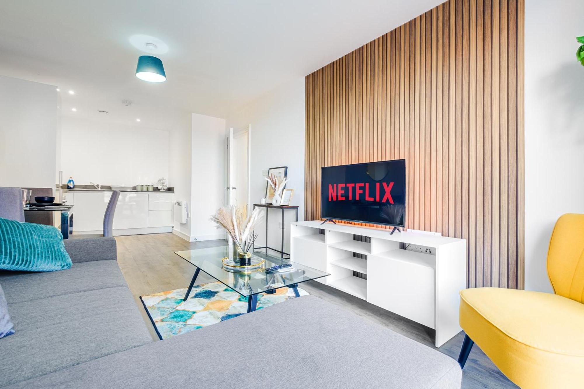 City Centre Emerald Escape - Sleeps-6, 2Beds & 2Baths , Netflix , Free Internet Birmingham Exterior foto